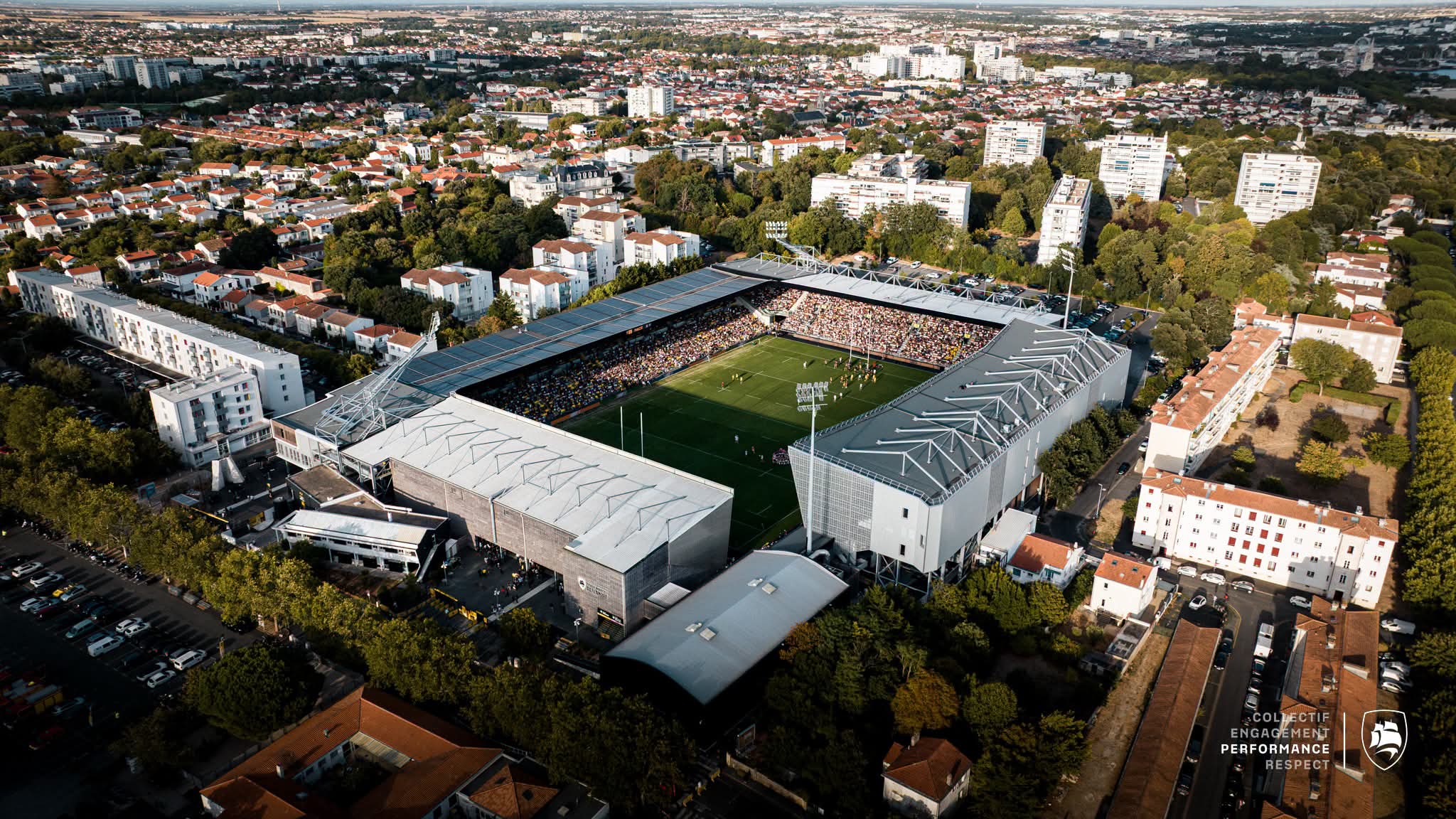 Schoolgrimpe au stade rochelais